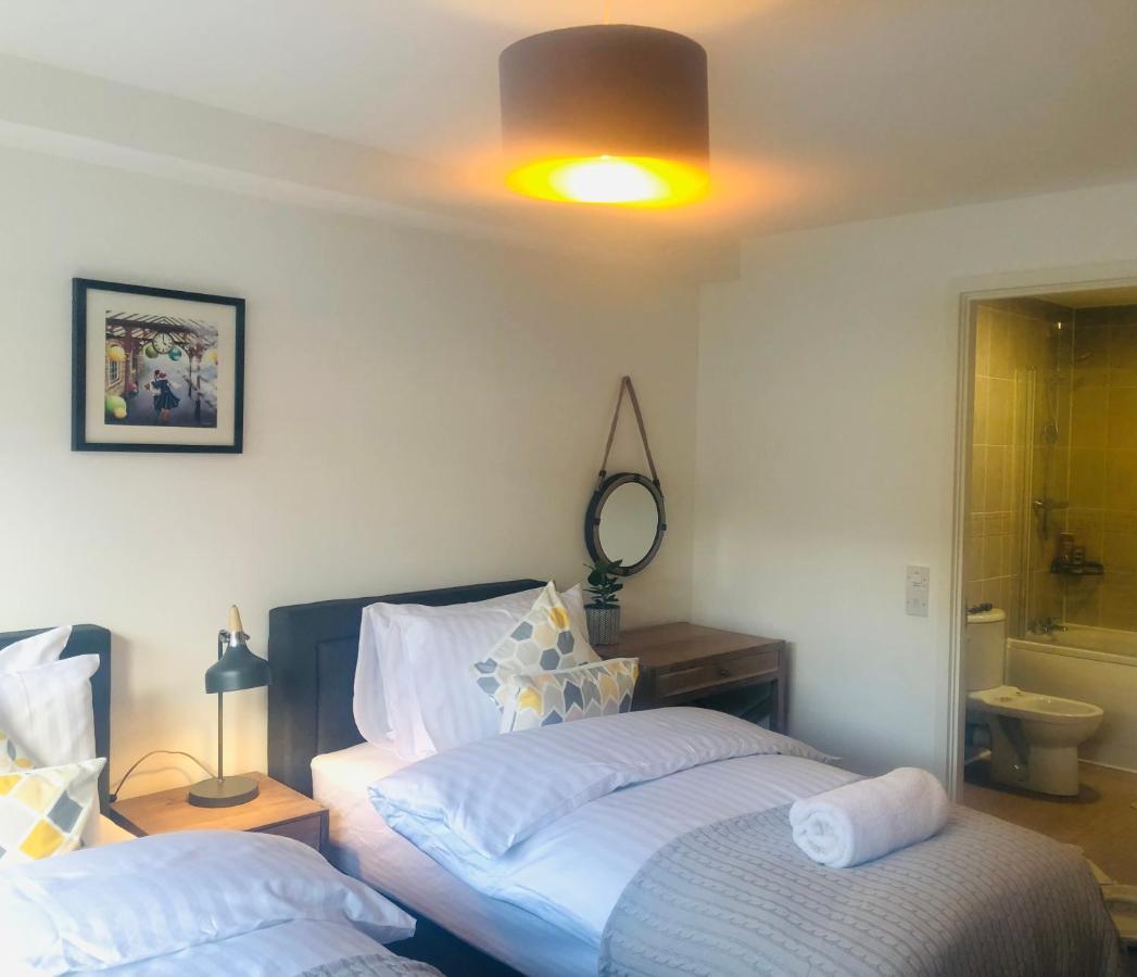 Apartment 2 Bath Free Parking Единбург Екстериор снимка