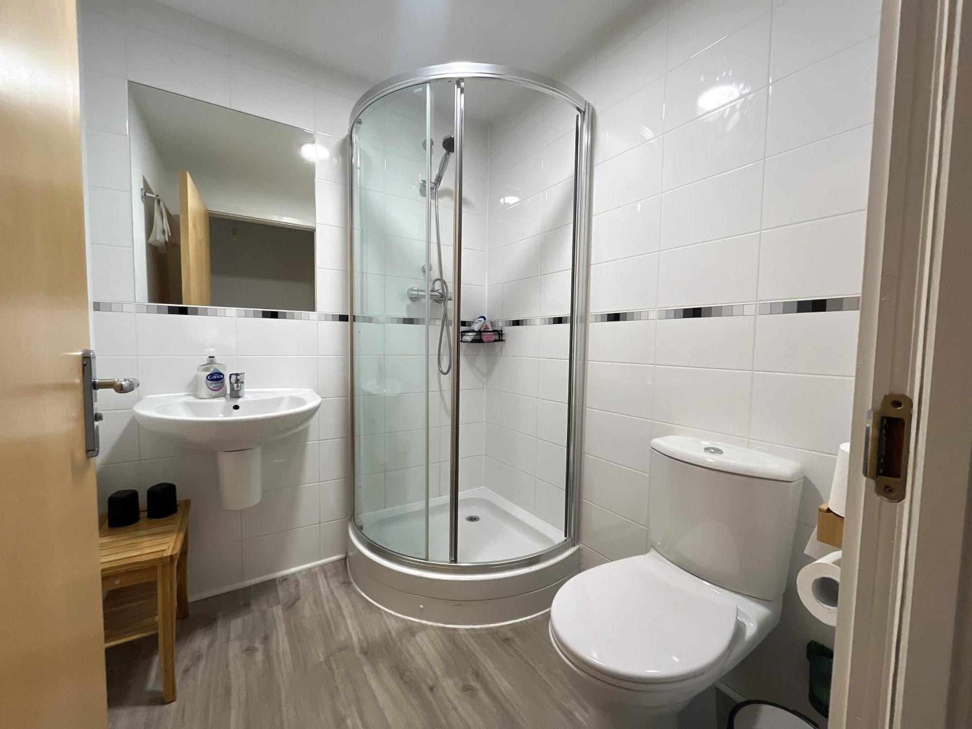 Apartment 2 Bath Free Parking Единбург Екстериор снимка